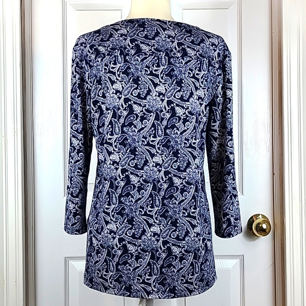 Magnolia Grace Paisley Print Blouse - Picture 6 of 12